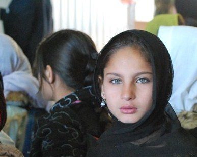 girls_of_kandahar_in_2009