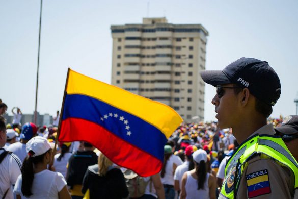 marcha_hacia_el_palacio_de_justicia_de_maracaibo_-_venezuela_11