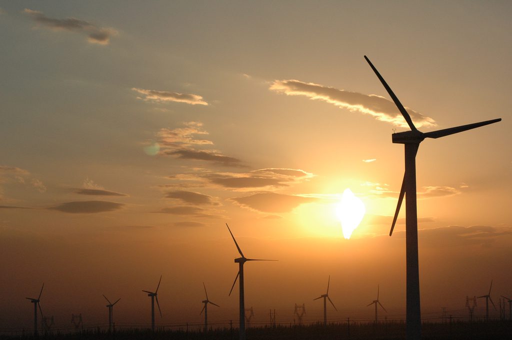 wind_power_plants_in_xinjiang_china