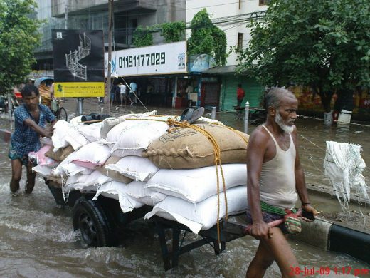 monsoon_rain_flood_in_dhaka