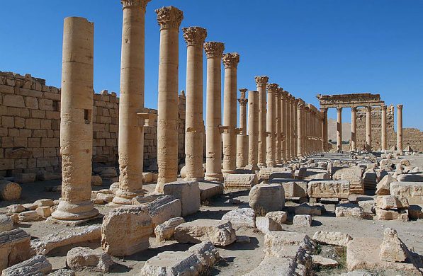 800px-temple_of_bel_palmyra_syria_-_3