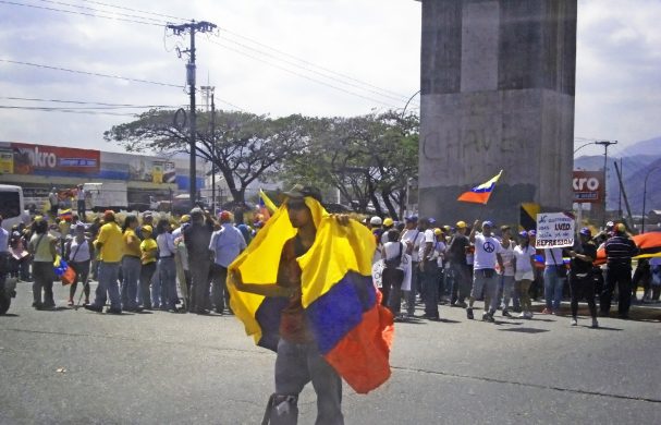 venezuela_protests_against_the_nicolas_maduro_government_in_guatire_venezuela_34