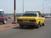 taxi_bamako_jurgen_flickr