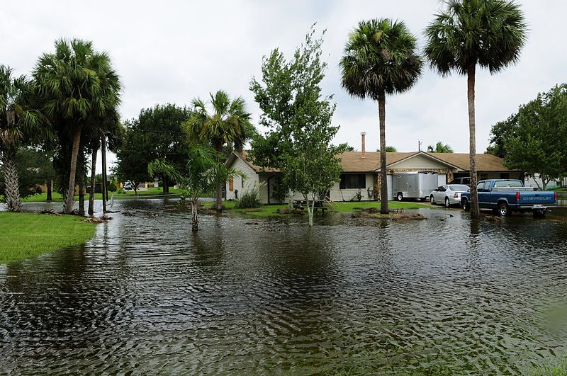 800px-fema_-_37590_-_community_flooding_in_florida