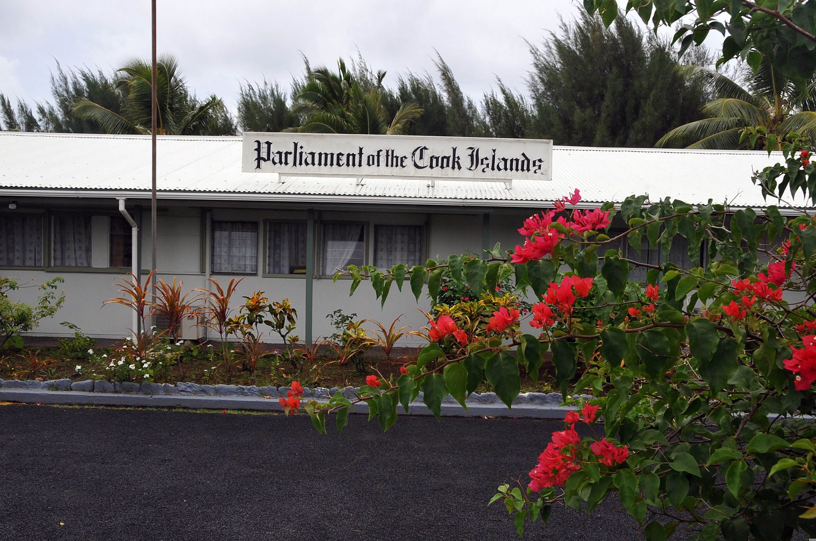 parliament_building_of_the_cook_islands_rarotonga