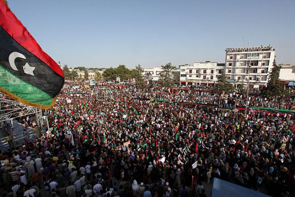 640px-demonstration_in_bayda_libya_2011-07-22_wiki