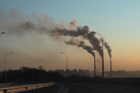 road-emissions-smoke-factory-613319
